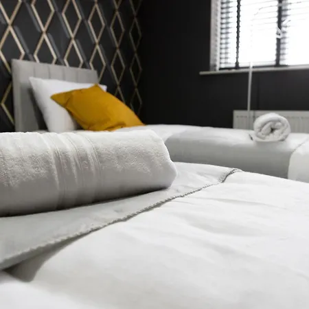 Lägenhet Family & Contractor Stay, 5br House Sleeps 12 *