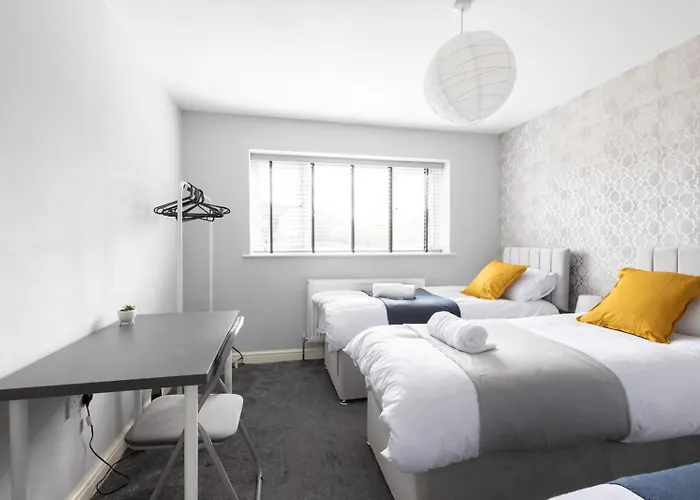 Cozy 5br 10 Beds Driveway Netflix Leeds (West Yorkshire)