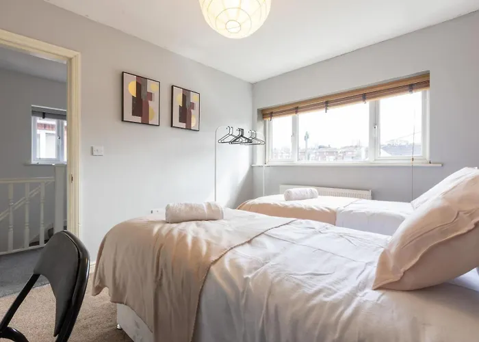 公寓 Large 5bdr Townhouse Sleeps 12 Near Free Parking 利兹