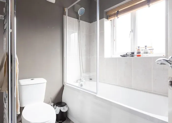 Cozy 5br 10 Beds Driveway Netflix Apartamento Leeds (West Yorkshire)