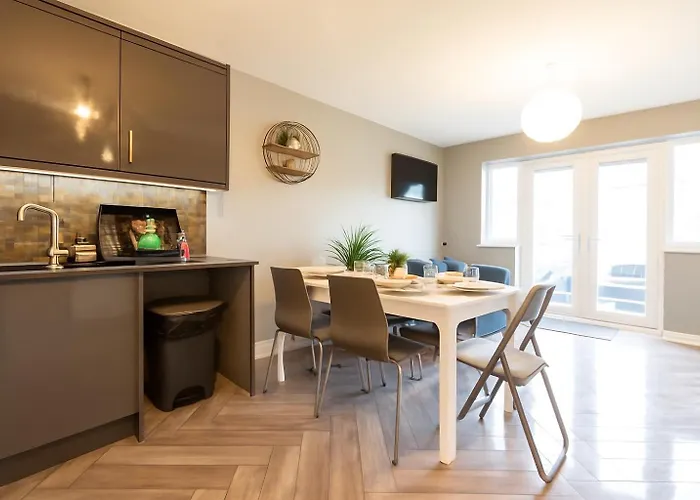 公寓 Large 5bdr Townhouse Sleeps 12 Near Free Parking 利兹